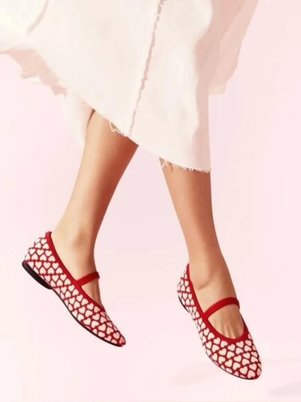 Vivaia Tamia Adaptall Almond Toe Mary Jane Flats Romantic Red Hearts Size 40/ 9